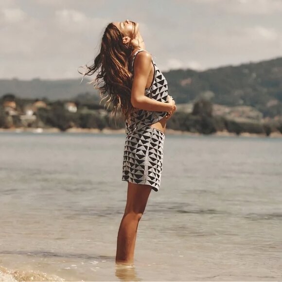 NEW ZARA Embellished Beaded Mini Skirt, Size S - Picture 4 of 16